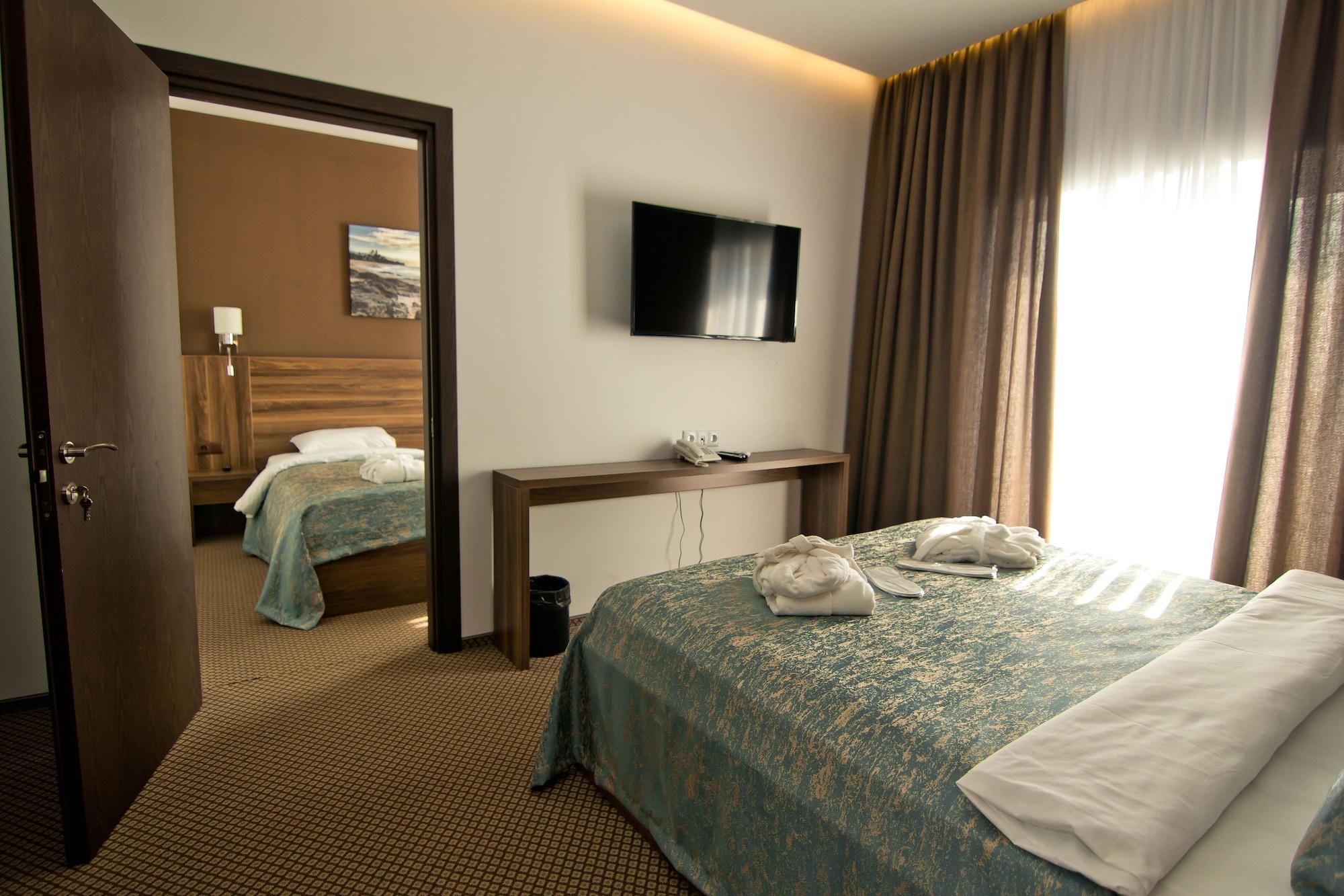 Sky Inn Batumi Eksteriør bilde