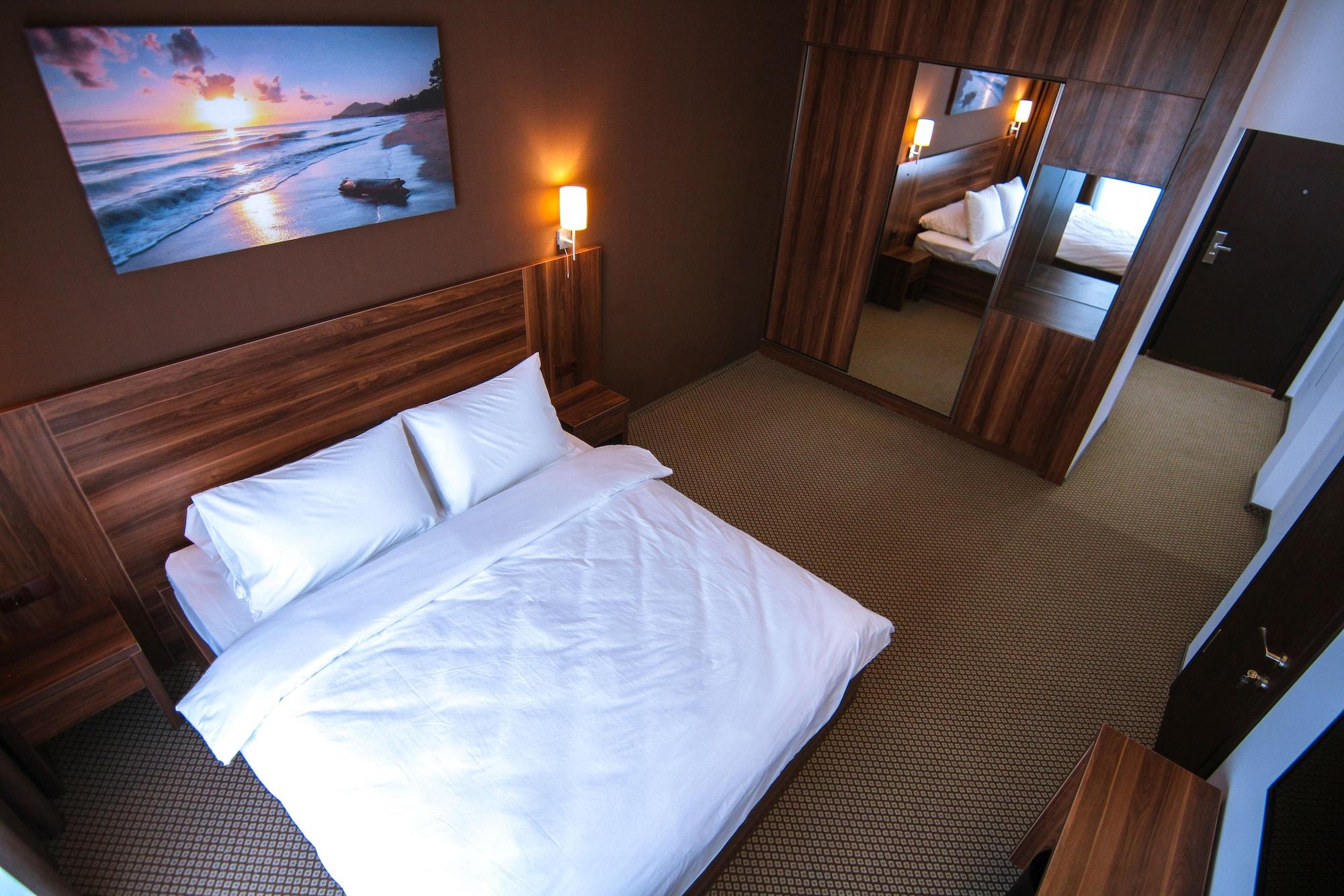 Sky Inn Batumi Eksteriør bilde