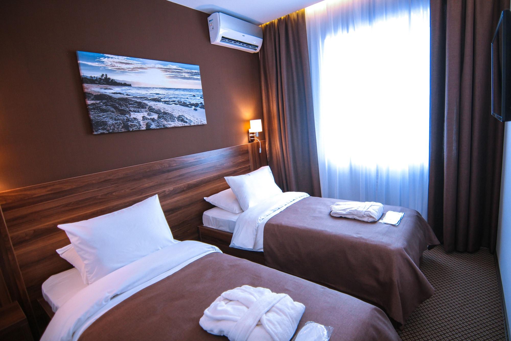 Sky Inn Batumi Eksteriør bilde