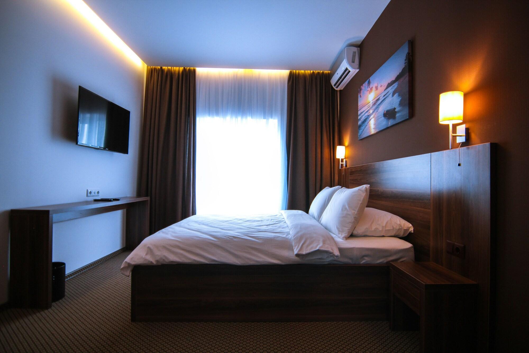 Sky Inn Batumi Eksteriør bilde