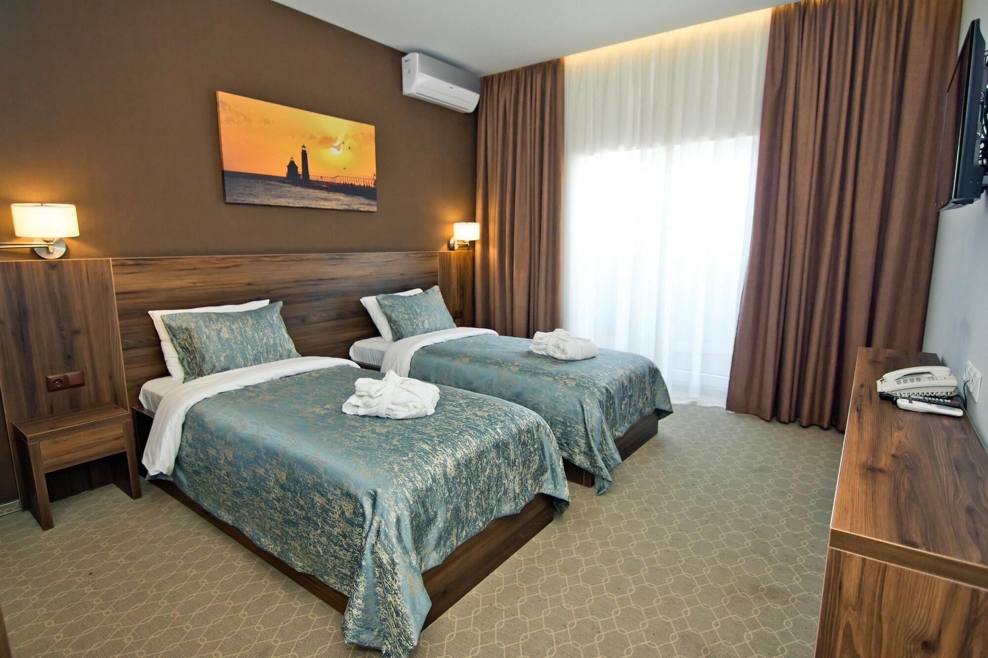 Sky Inn Batumi Eksteriør bilde