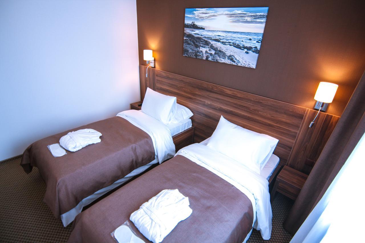 Sky Inn Batumi Eksteriør bilde