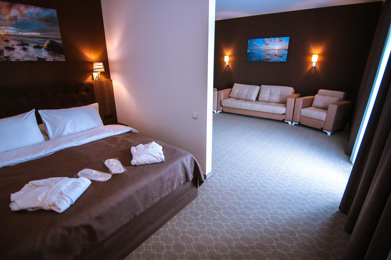Sky Inn Batumi Eksteriør bilde