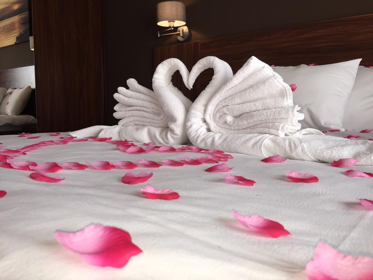 Sky Inn Batumi Eksteriør bilde
