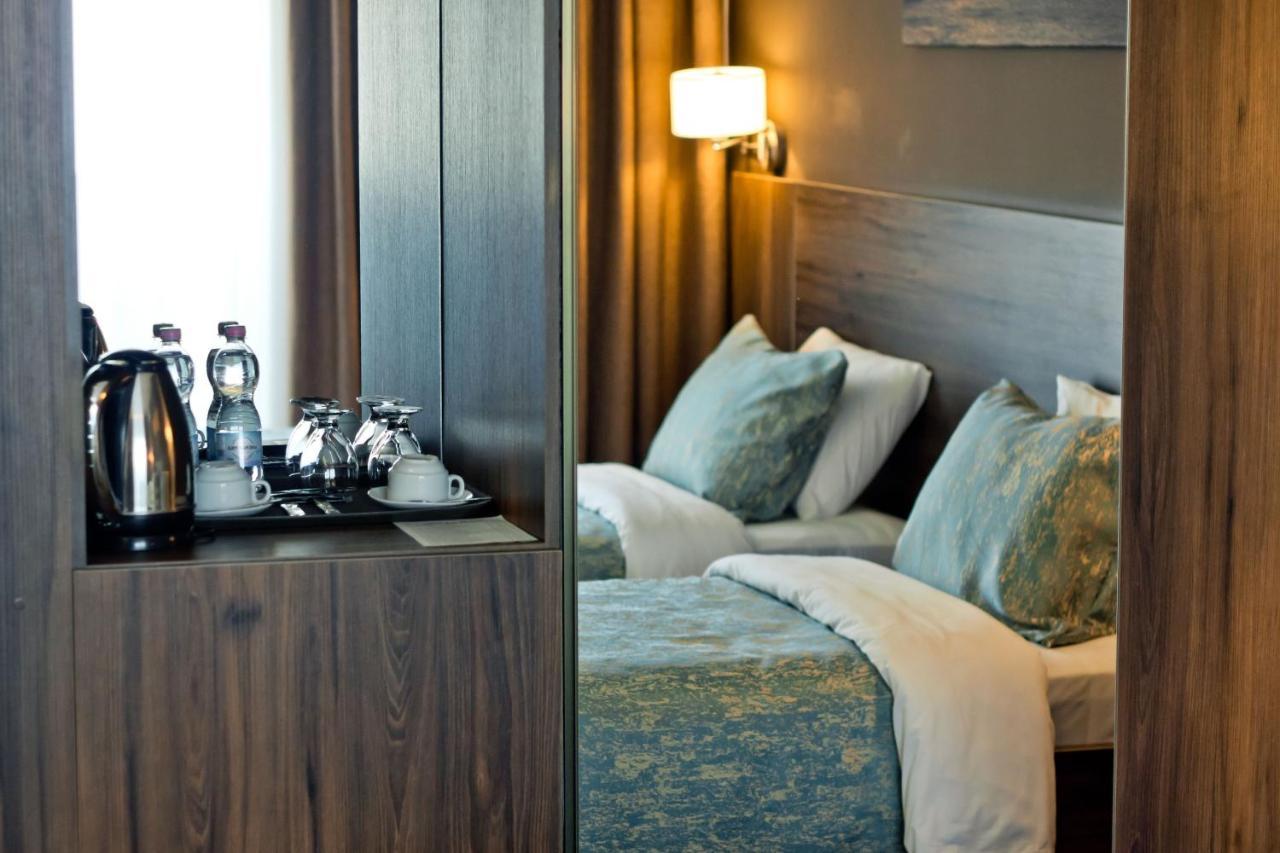 Sky Inn Batumi Eksteriør bilde